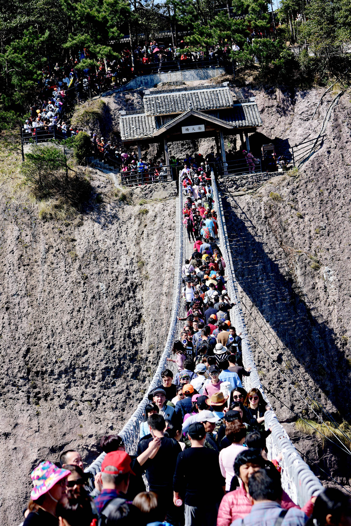 9--10日女神節特惠】靈江源華東第一玻璃橋 大美神仙居兩日遊最低只要